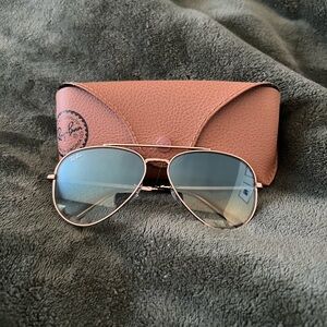 Ray-Ban Gold Aviator Sunglasses with Brown Case